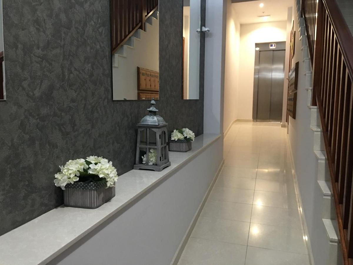 Apartamentos Playa De La Concha ปอร์โต เด เอสปาซานเต ภายนอก รูปภาพ